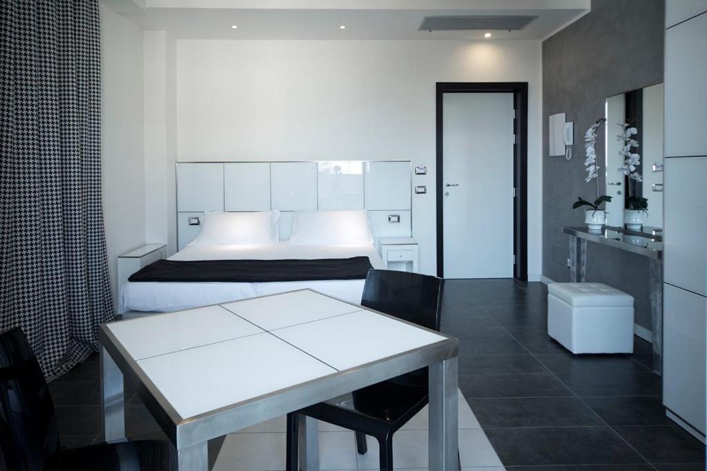 Atmosphere Suite Hotel Rimini Bagian luar foto