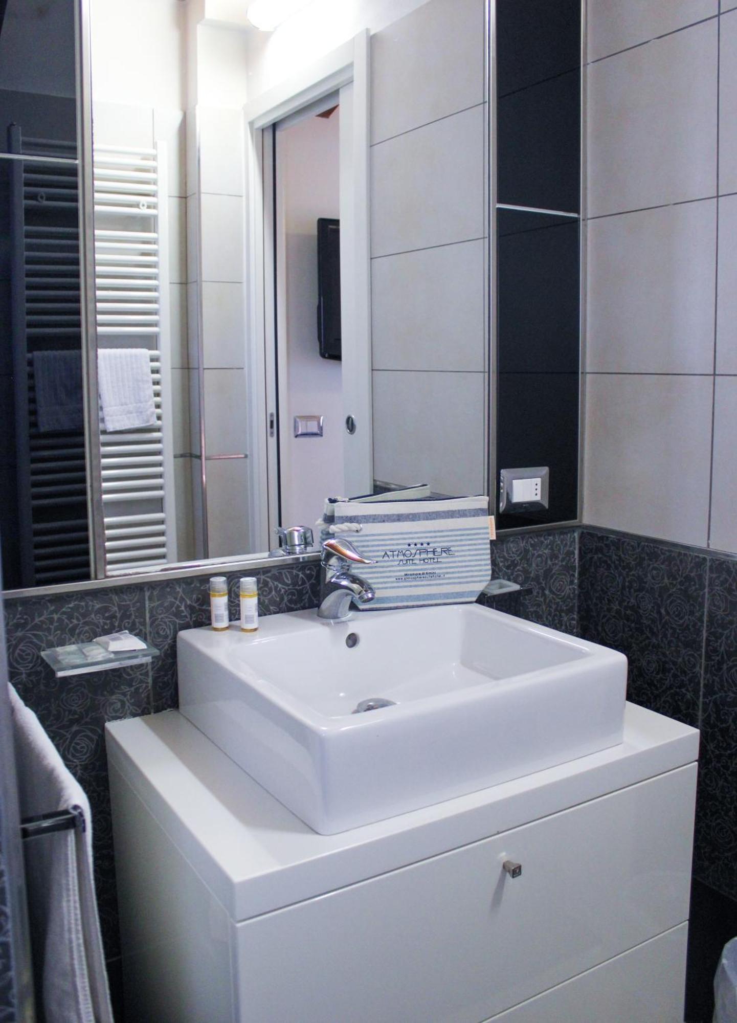 Atmosphere Suite Hotel Rimini Bagian luar foto