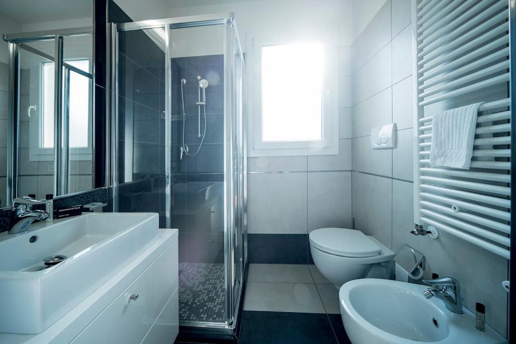 Atmosphere Suite Hotel Rimini Bagian luar foto