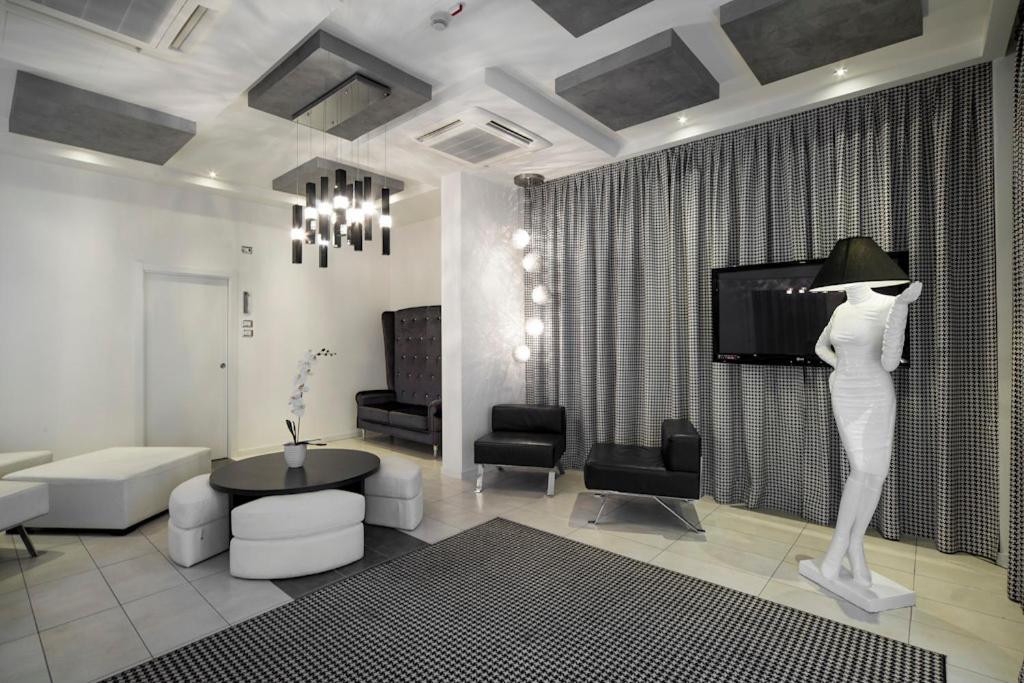 Atmosphere Suite Hotel Rimini Bagian luar foto